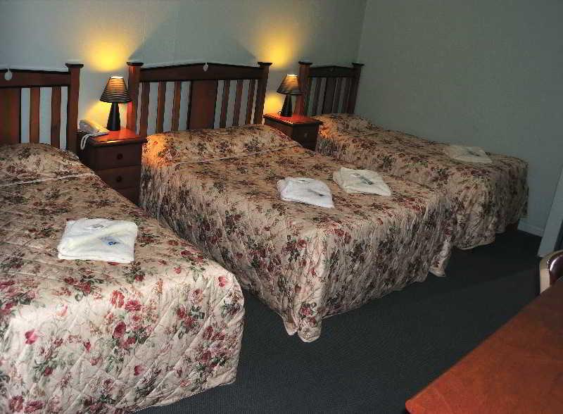 Miranda Lodge Канберра Екстер'єр фото